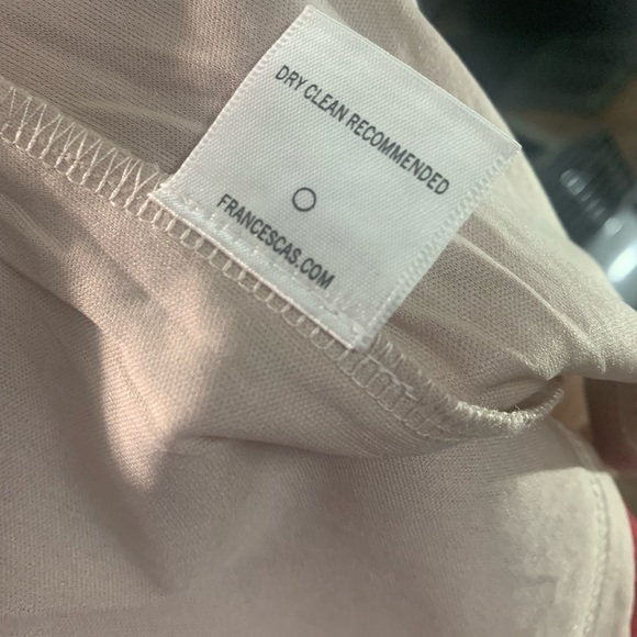 Like New! Beautiful Francesca's Collection Red Crochet Dress Size XS SKU: 4G351 - Picture 7 of 8